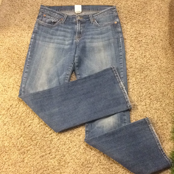 Lucky Brand Denim - Lucky Brand dungarees .. Midrise flare 👍